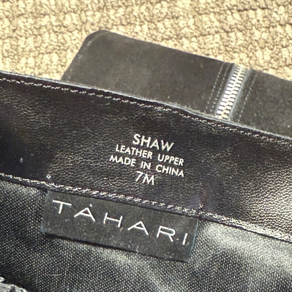 Tahari "Shaw" Black Knee-High Suede Women's Boots sz 7 - Picture 6 of 6